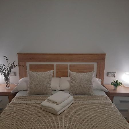 Apartamentos Clavero 10 بلاسينثيا المظهر الخارجي الصورة
