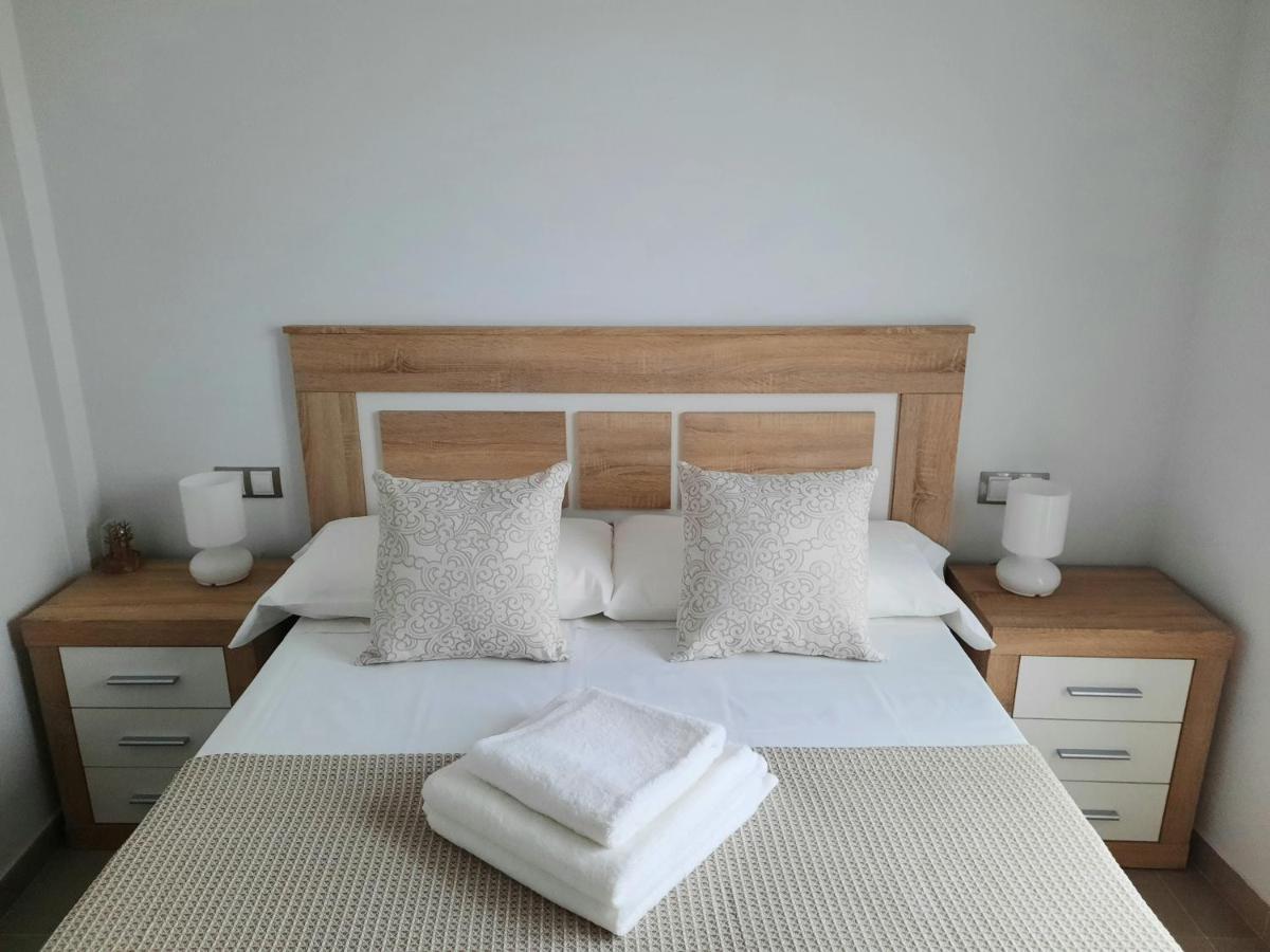 Apartamentos Clavero 10 بلاسينثيا المظهر الخارجي الصورة